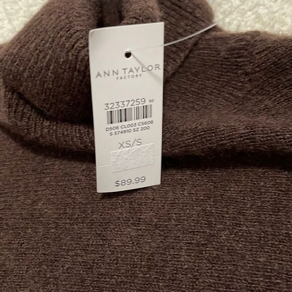 NWT- Ann Taylor- XS/S - Picture 6 of 6
